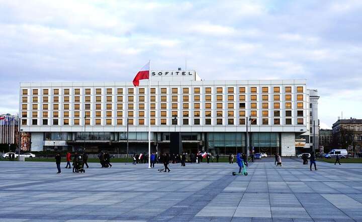 Sofitel Warsaw Victoria z 368 pokojami to jeden z najbardziej rozpoznawalnych hoteli w Polsce / autor: Fratria / MK