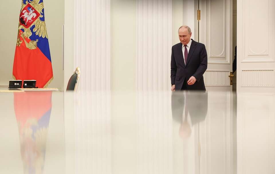 Władimir Putin na Kremlu / autor: PAP/EPA/MAXIM SHIPENKOV / POOL