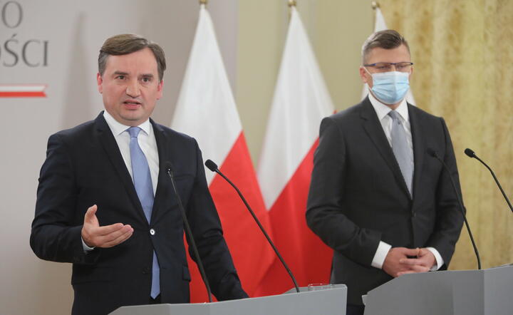minister sprawiedliwości, prokurator generalny Zbigniew Ziobro i wiceminister Marcin Warchoł / autor: fotoserwis PAP