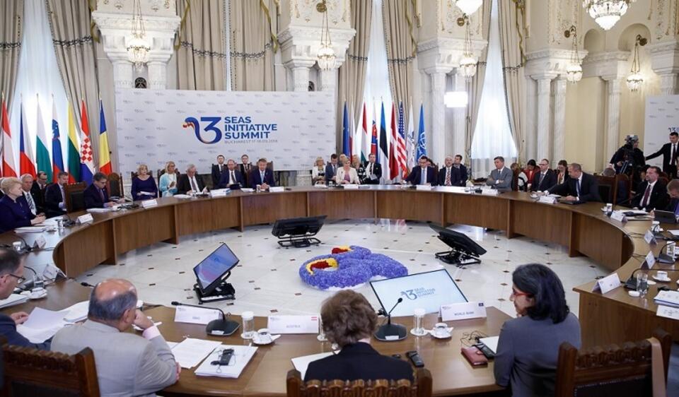 III Szczyt Inicjatywy Trójmorza w Bukareszcie - 2018.09.18 / autor: Flickr/Kancelaria Premiera/Krystian Maj