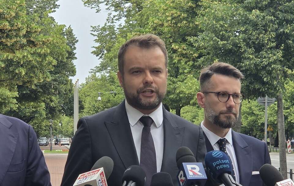 Posłowie PiS  / autor: X/@pisorgpl