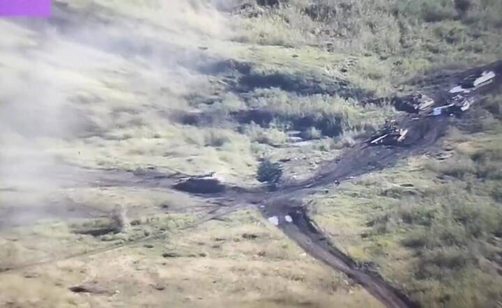 WIDEO. Ukraina zniszczyła kolumnę rosyjskich czołgów T-90M!