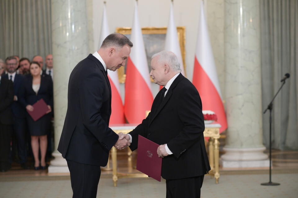 Prezydent Andrzej Duda, Jarosław Kaczyński  / autor: 	PAP/Marcin Obara