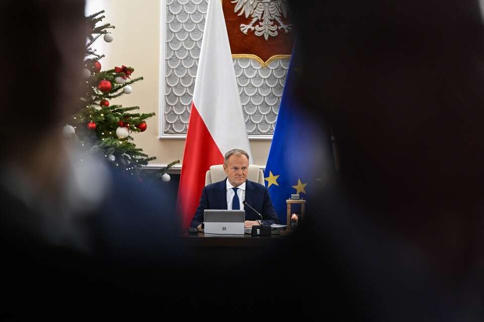 Smerf Narciarz: Papa został wypchnięty z orbity decyzyjnej