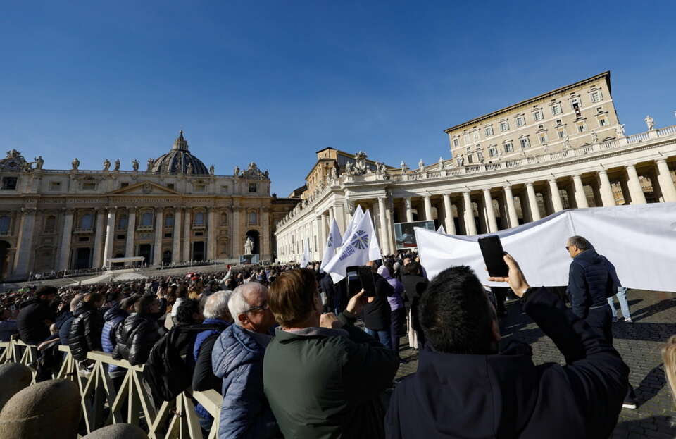 Pl. św. Piotra / autor: PAP/EPA