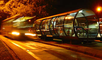 Tego jeszcze u nas nie było. Kolej chce wozić pasażerów… autobusami