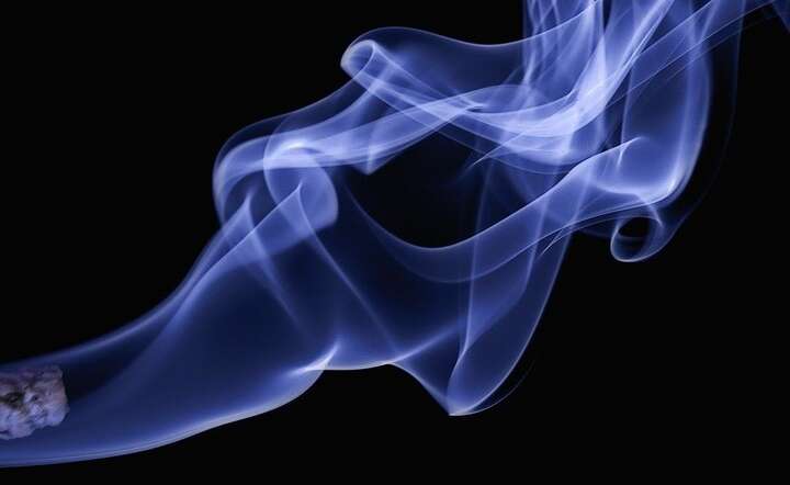 Dym tytoniowy (zdjęcie poglądowe) / autor: Pixabay