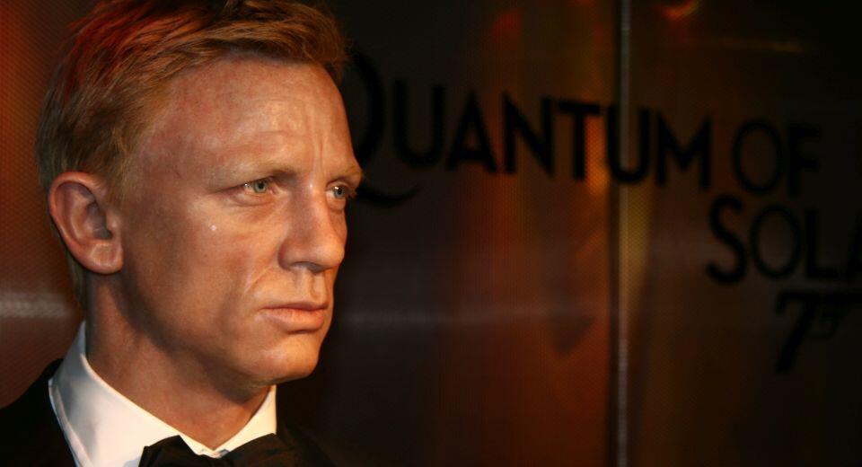 Daniel Craig jako James Bond / autor: Wikimedia Commons/ Aashish Rao CC BY 3.0