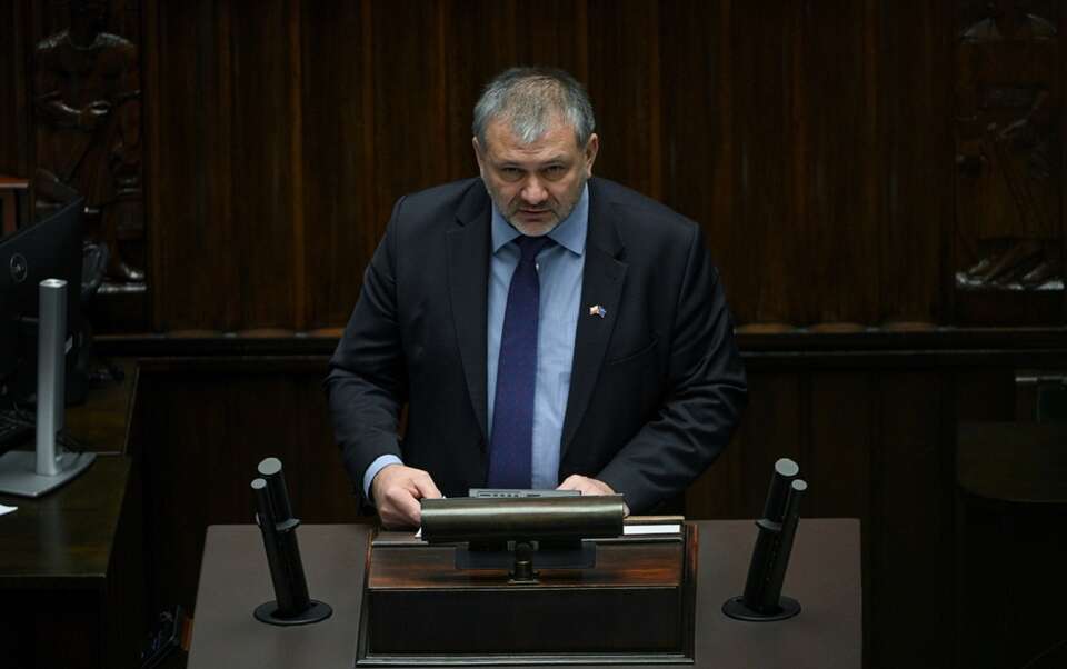 Minister Waldemar Żurek przemawiał w Sejmie / autor: PAP/Marcin Obara