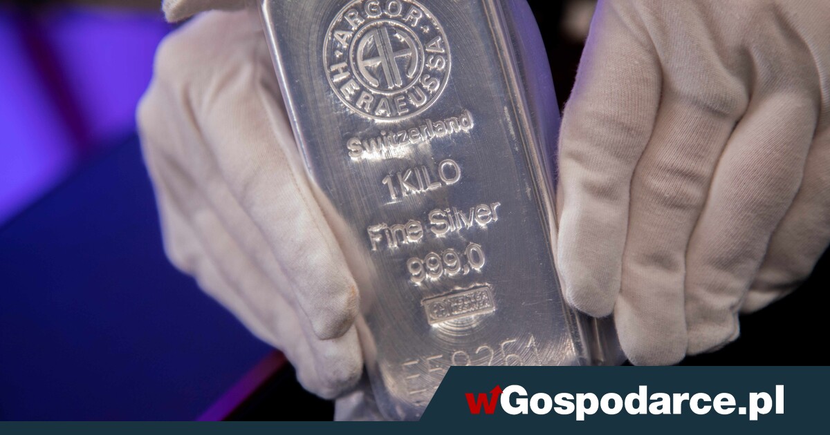 Srebro błyszczy coraz mocniej