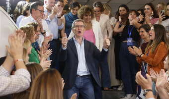 Centroprawicowa opozycja wygrała w Hiszpanii
