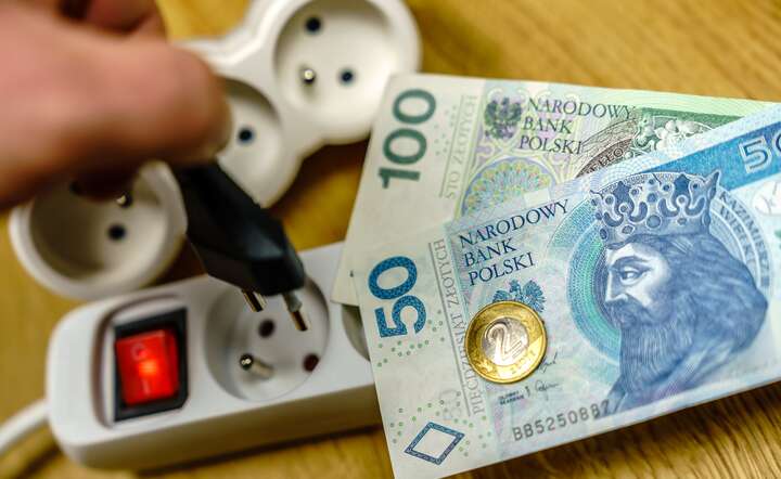 W przyszłym roku rachunek za prąd może być wyższy o 500 zł niż w 2024 r. / autor: Andrzej Skwarczyński/Fratria