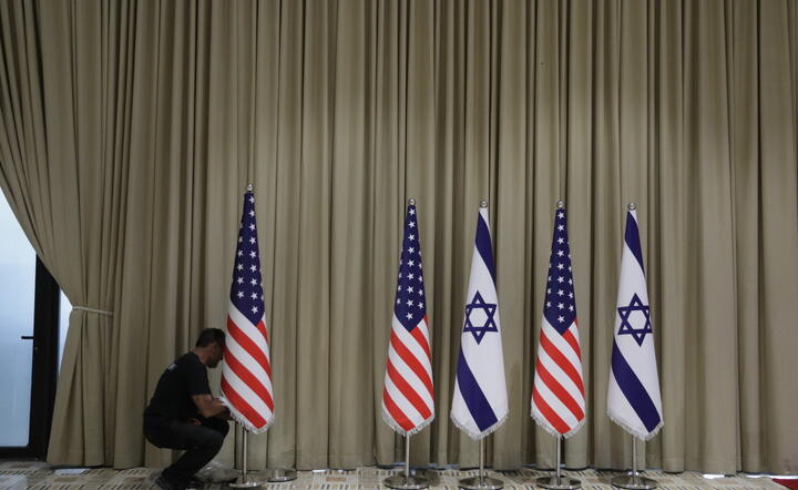 Przygotowania do wizyty prezydenta USA w Izraelu 11.07.2022 / autor: EPA/PAP