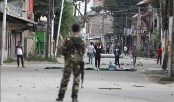Indie normalizują sytuację w Kaszmirze
