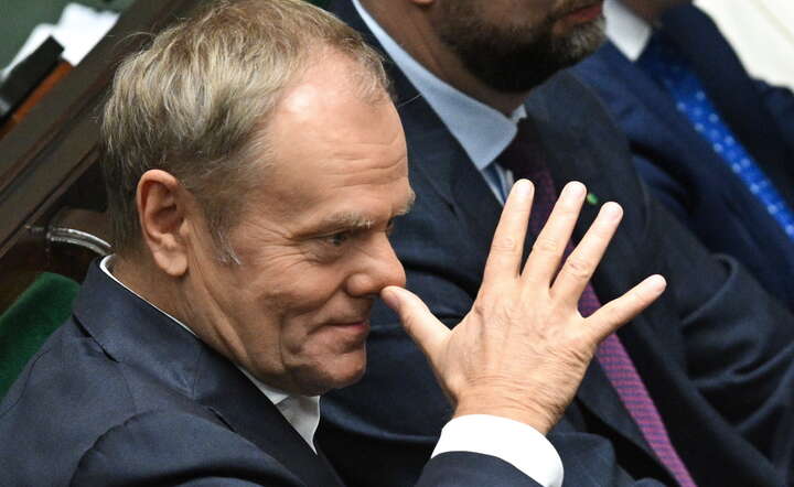 Tusk tumani i obraża polskich rolników