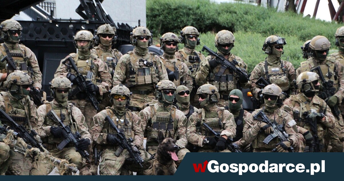 Солдаты 2305-й воинской части — элита сегодня отмечает праздник