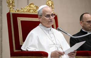 Na zdjęciu papież Leon XIV podczas inauguracji Roku Sądowego Trybunału Państwa Watykańskiego / autor: PAP/EPA/Vatican Media