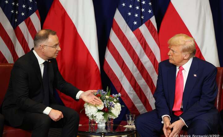 Prezydent RP Andrzej Duda (L) w trakcie rozmowy z prezydentem USA Donaldem Trumpem (P) / autor: materiały prasowe KPRP, fot. Marek Borawski KPRP