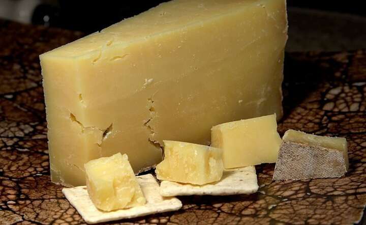 Pikantny smak sera cheddar z Anglii doceniają smakosze. Także ci w Rosji / autor: Pixabay