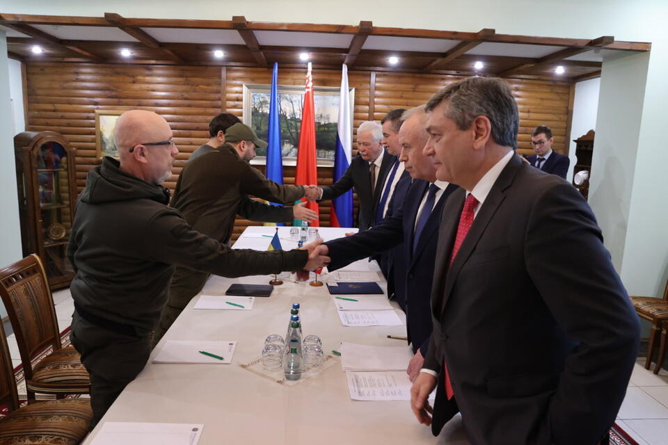 Rozmowy na temat zawieszenia broni / autor: PAP/EPA