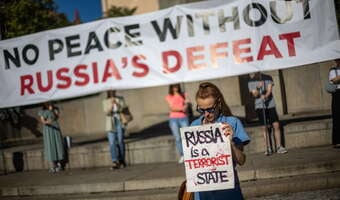 Zatruty pokój dla Ukrainy: Do tego dąży Putin?