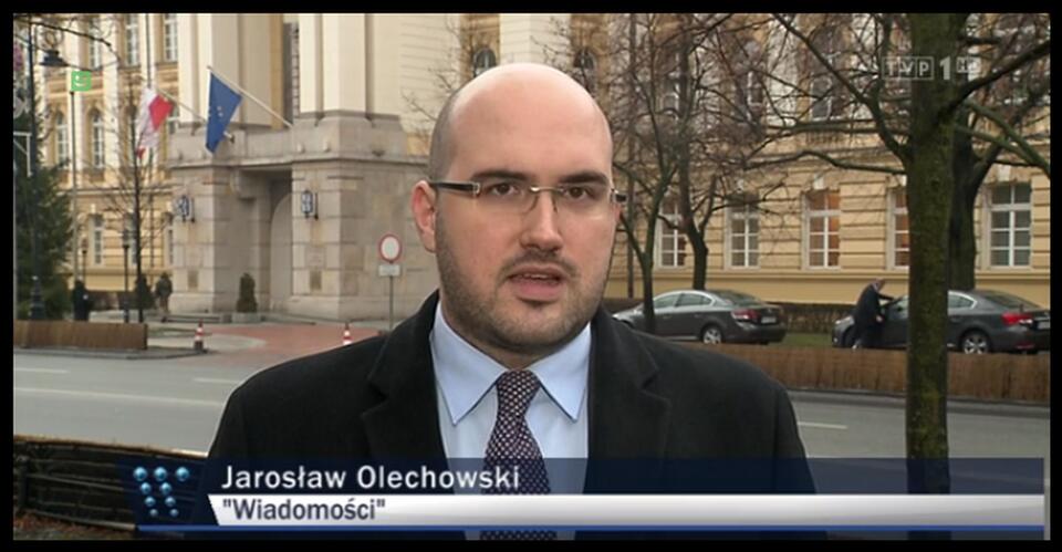 Jarosław Olechowski to doświadczony dziennikarz. Sam był wiele lat cenionym reporterem. Tu jako dziennikarz "Wiadomości", 2015 rok / autor: wPolityce.pl