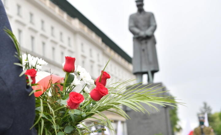 Piłsudski, pomnik / autor: Fratria