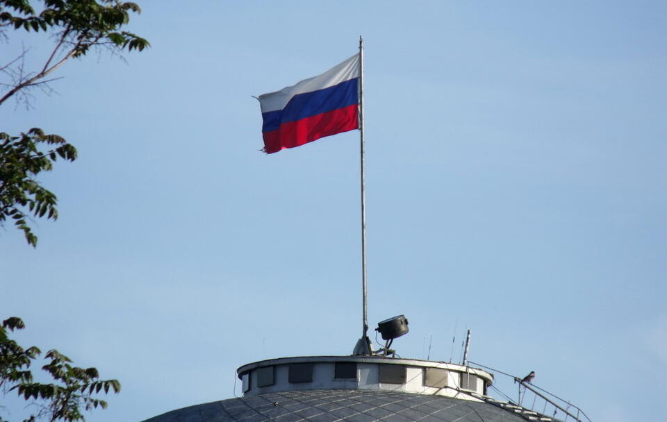 Rosyjska flaga / autor: Fratria