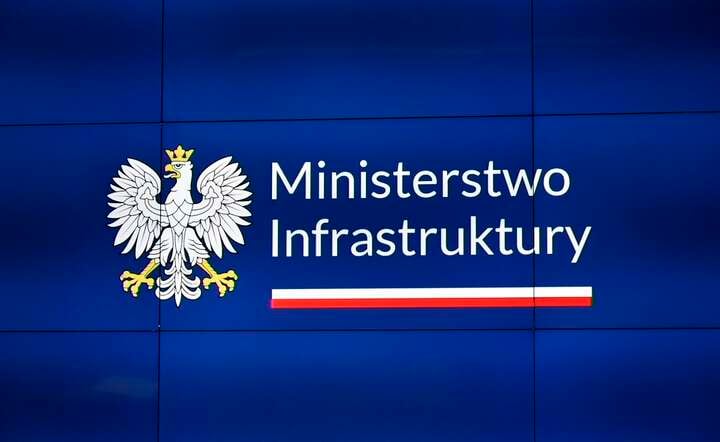 Grupa PKP, transport lotniczy oraz budowa nowego lotniska są już w nadzorze Ministerstwa Infrastruktury / autor: Fratria / LK