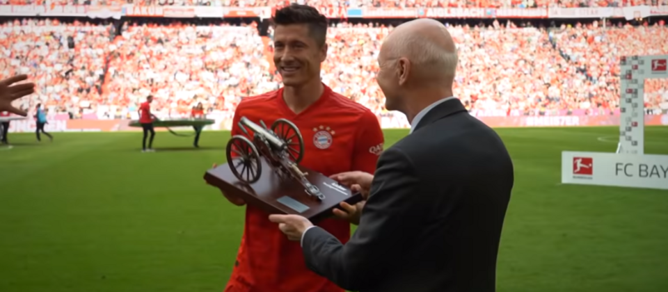 autor: youtube FC Bayern München