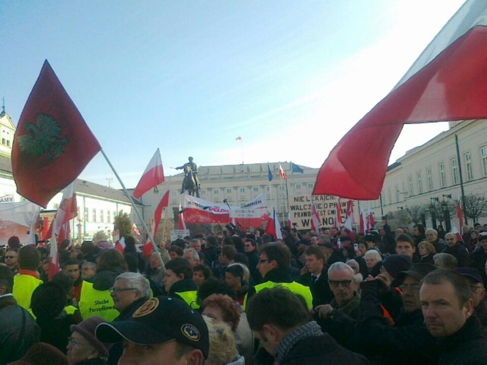 Dziś rano przed Pałacem Prezydenckim, fot. wPolityce.pl