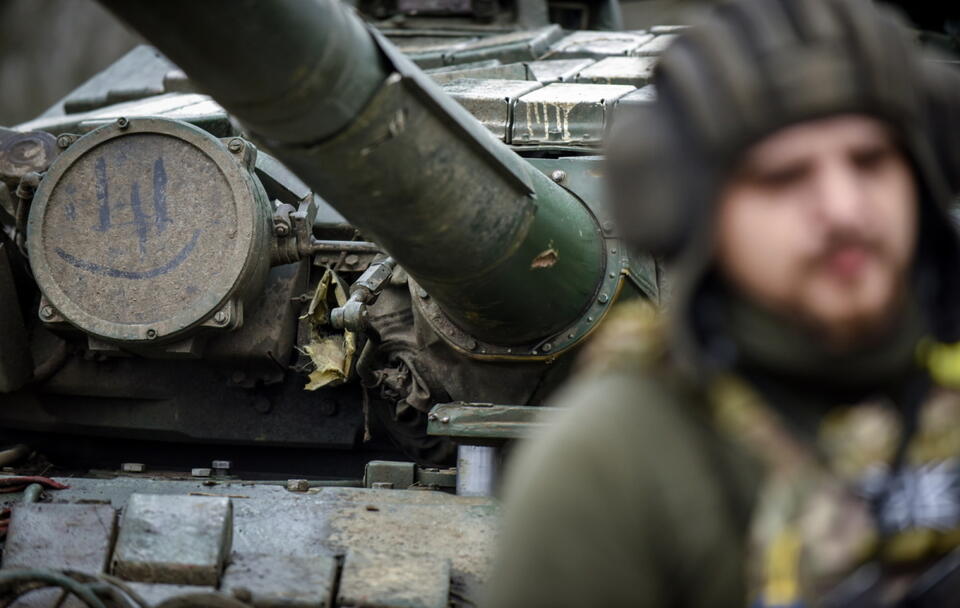 Żołnierz ukraiński  / autor: PAP/EPA