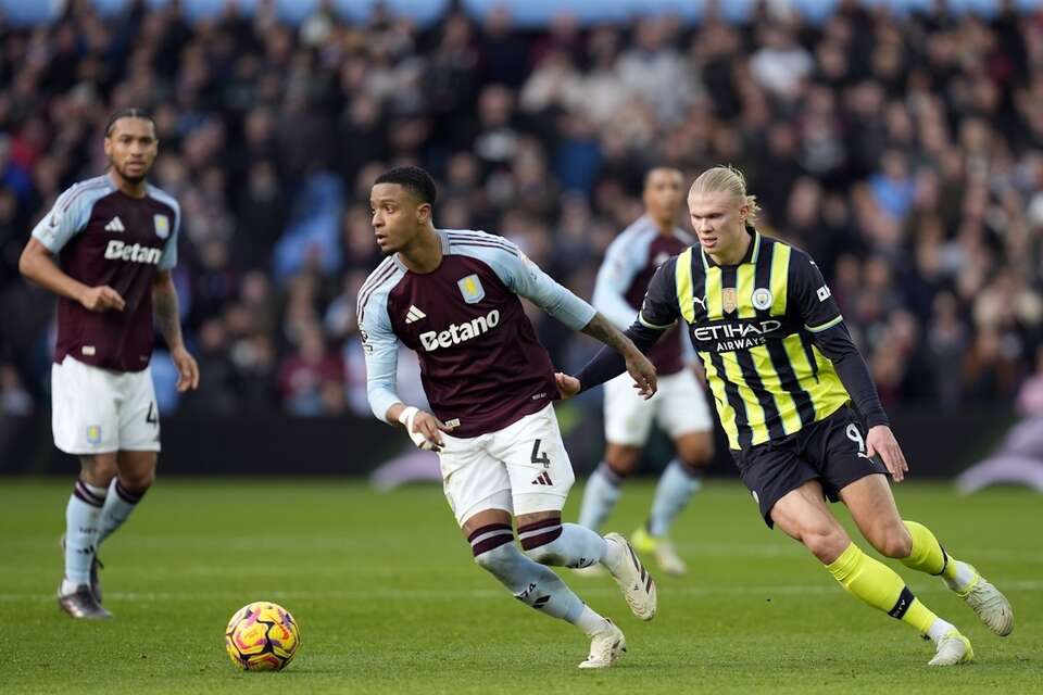 Mecz Aston Villa-Manchester City / autor: PAP/EPA/TIM KEETON