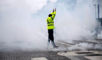 Francuski rząd obwinia protestujących o spowolnienie