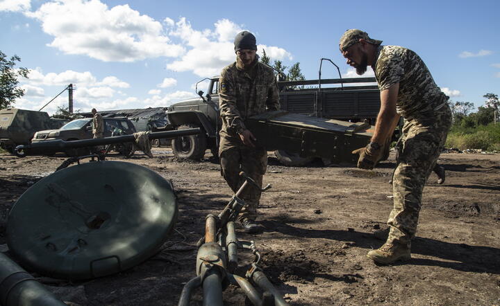 Żołnierze ukraińscy w obwodzie charkowskim / autor: PAP/EPA