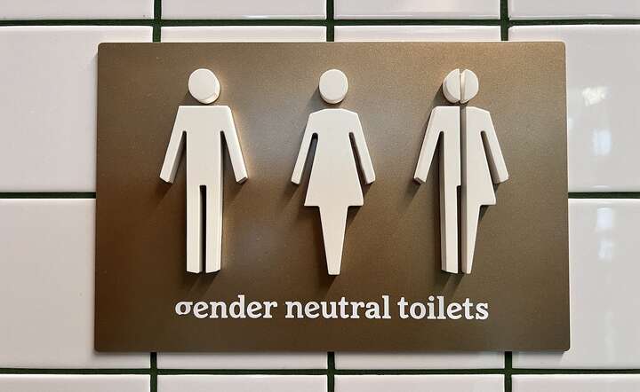 Oznaczenie neutralnej płciowo toalety / autor: Fot. Pixabay