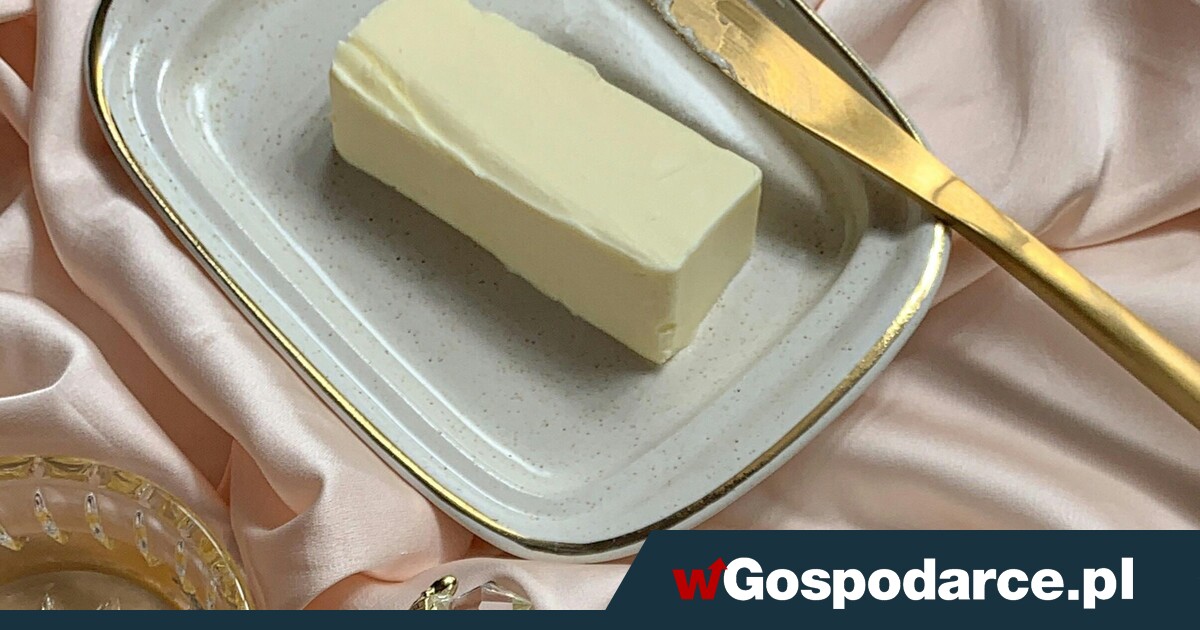 Masło drożeje i będzie drożeć. Co się dzieje?