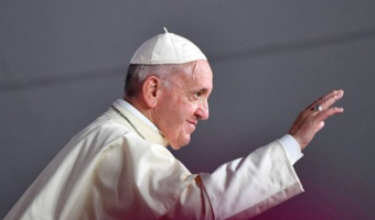 Papież do Polaków: Dziękuję za miłosierdzie wobec uchodźców