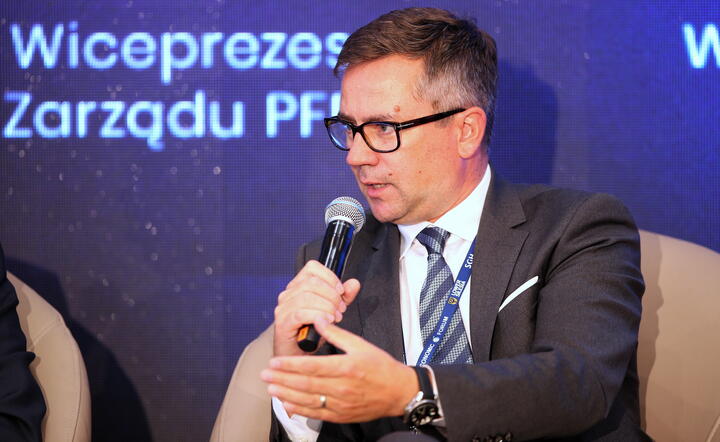 Wiceprezes zarządu PFR Wojciech Fill  / autor: PAP/Łukasz Gągulski