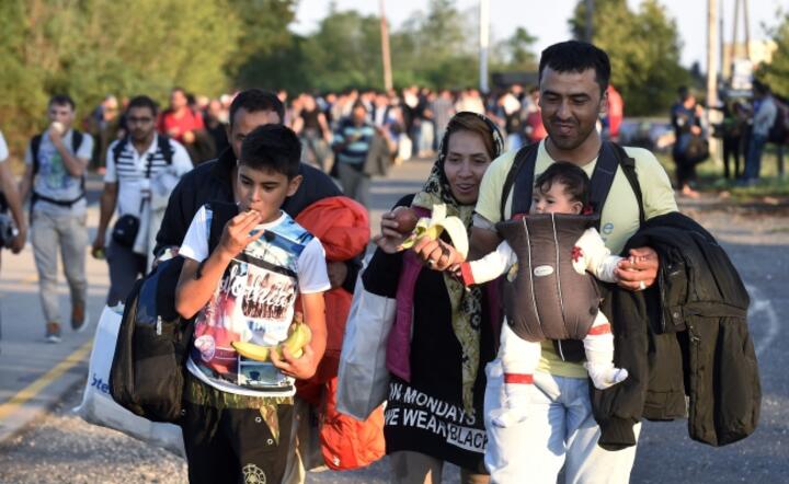 Przybysze z Syrii na Węgrzech, fot.PAP/EPA/HERBERT P OCZERET