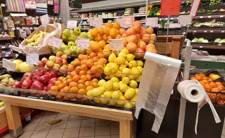 Listopadowa inflacja zrewidowana w górę