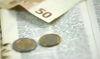 Świętokrzyskie: Szajka przestępcza zajmowała się wyłudzeniami dotacji z UE