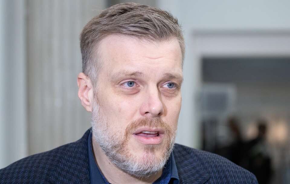 Zandberg dosadnie o aferze KO! "Gnije i śmierdzi"