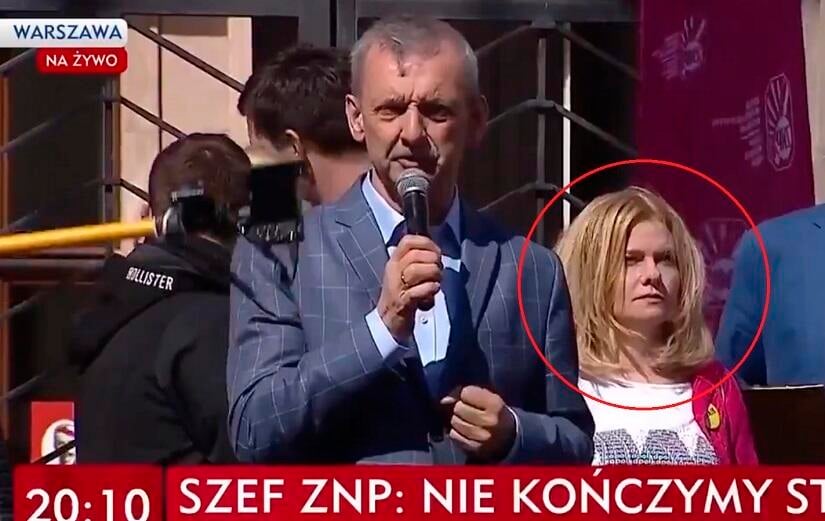 Szef ZNP Sławomir Broniarz; oznaczona Dorota Łoboda / autor: screen: TVP Info