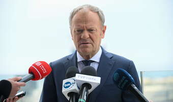 Donald Tusk zalega firmom 1 mld zł