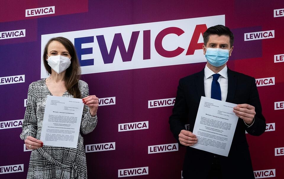 Posłowie Lewicy Agnieszka Dziemianowicz-Bąk i Krzysztof Śmiszek / autor: Twitter/Lewica
