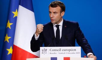 Macron chce zabrać Polsce pieniądze