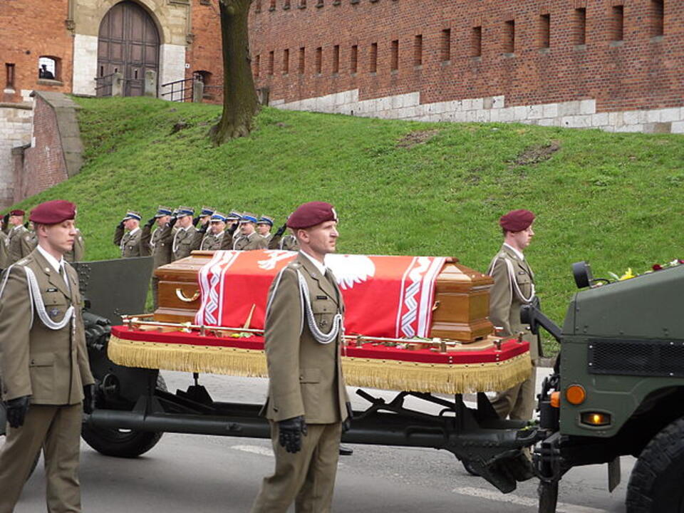 Pogrzeb śp. L. Kaczyńskiego, Fot. Wikipedia.pl