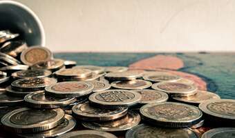 Coraz więcej niepewności, ale rynek walutowy spokojny