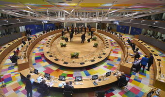 Szczyt UE: Powrót do obrad, ale na razie bez konkretów
